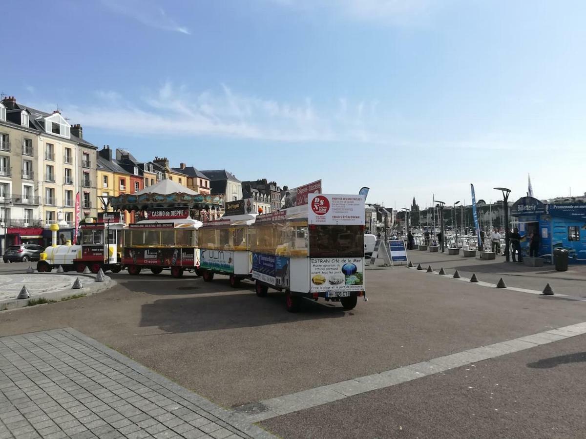 Bienvenue Sous Les Toits De Dieppe *** Hypercentre Экстерьер фото